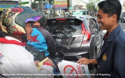 HTTS 2018, MTCC BAGIKAN PIN DAN STIKER KAWASAN TANPA ROKOK