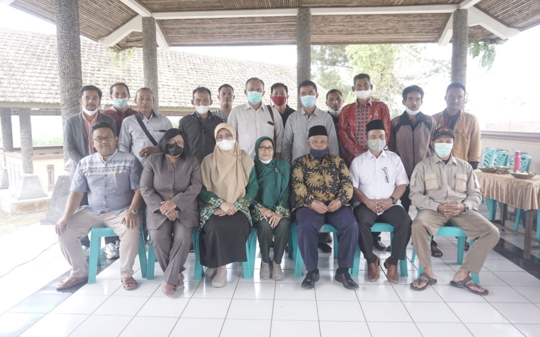 KENAIKAN CUKAI ROKOK,  DUKUNGAN & HARAPAN PETANI TEMBAKAU