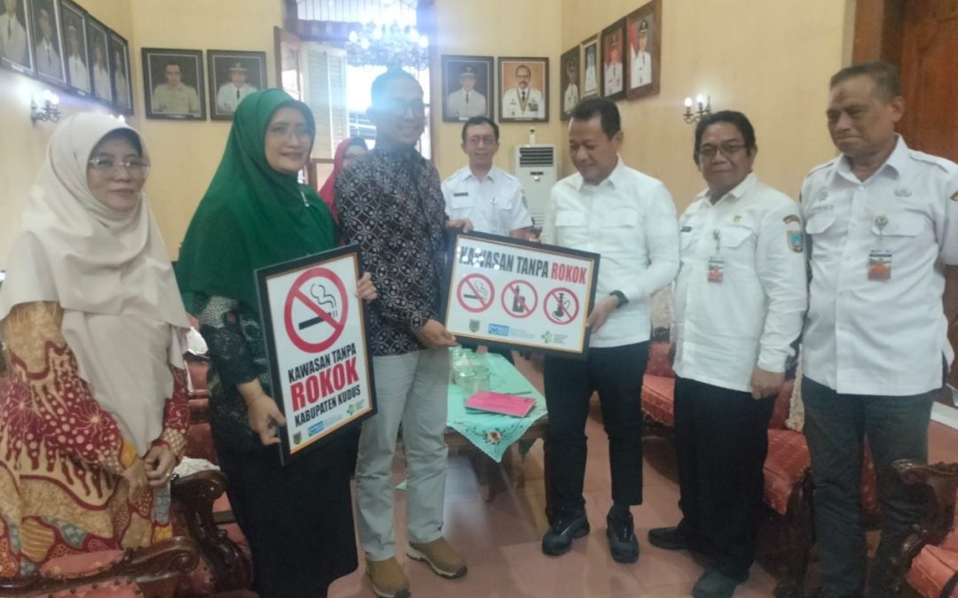 Audiensi dengan Bupati Kabupaten Kudus terkait advokasi perda Kawasan Tanpa Rokok untuk Kabupaten Kudus