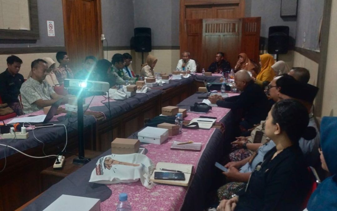 Lokakarya pemangku kepentingan untuk kebijakan dan peningkatan kesadaran tentang pengendalian tembakau di Dinas Kesehatan Kabupaten Rembang